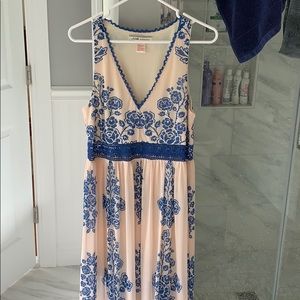 Vici dolls dress. Never worn. Beautiful